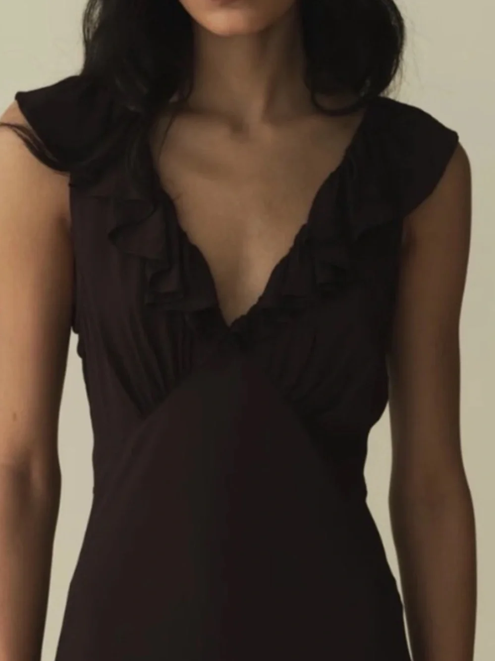 Doen Alexis dress in Noir / midi dress / new without tags - Picture 3 of 6